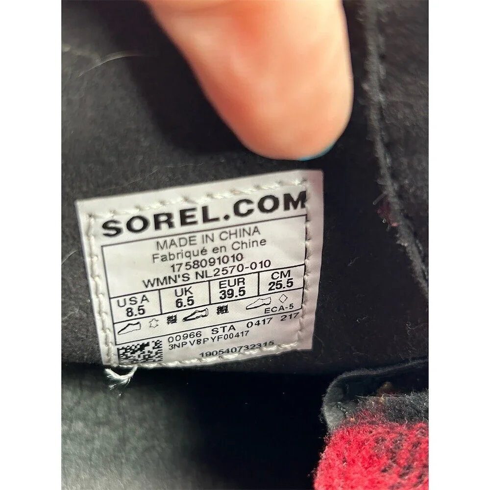 Sorel PDX Wedge Ankle Booties Womens Red Black Plaid Lace Up Lug Sole Size 8.5